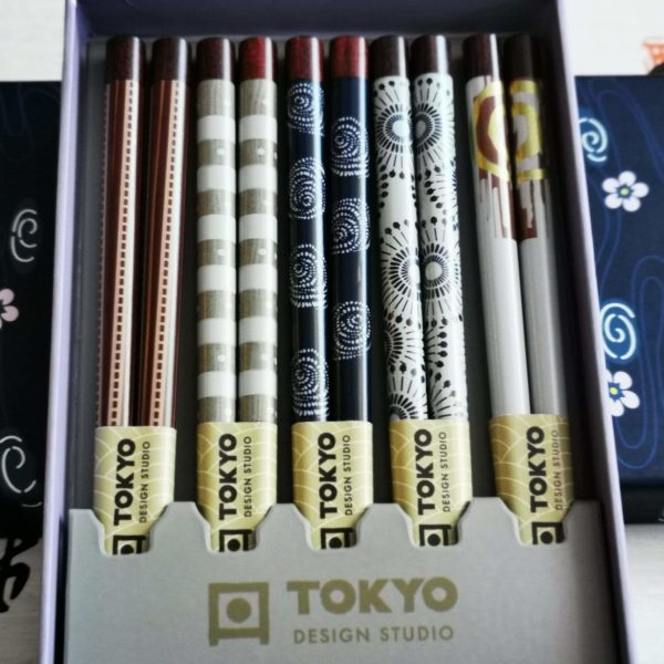 Coffret 5 paires de baguettes traditionnelles 1 - Tokyo Design chez Tilvist Mulhouse