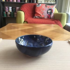 Bol plat bleu Sakura 200ml - Japon - Tokyo Design chez Tilvist Mulhouse