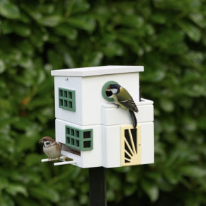 Mangeoire Nichoir à oiseaux en bois Art Deco Suède - Wildlife Garden - Tilvist home & design Mulhouse