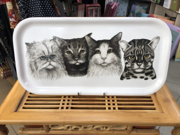Plateau rectangulaire long 43x22 cm - Cats familly - Bois de Suède - Décoration d'intérieur - Outdoor - Animaux - Charlotte Nicolin - Tilvist Mulhouse