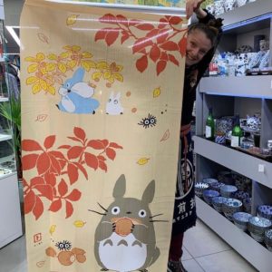 Noren Totoro Feuille - Officiel Ghibli - Rideau de porte Japon - 85 cm x 150 cm