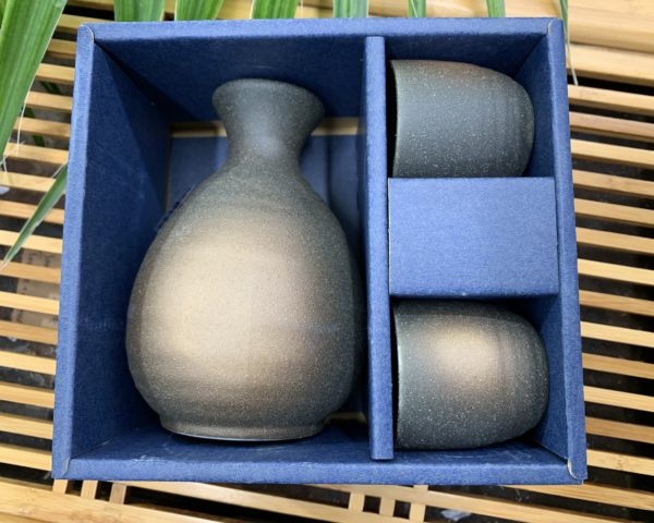 Service à Saké - 3 pièces - Biznbuki - Tokyo Design - Céramique non émaillée - 300ml + 50ml