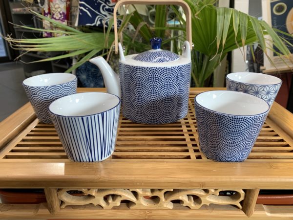 Coffret thé avec Théière 800ml et 4 tasses 125ml Nippon blue - Tokyo design - Porcelaine