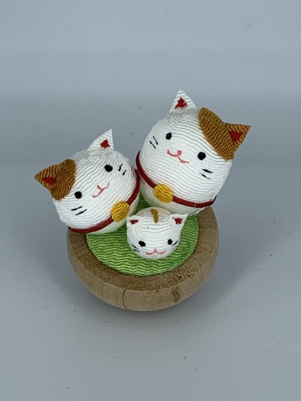 Porte bonheur Yurayura Famille chat - Fabrication artisanale au Japon
