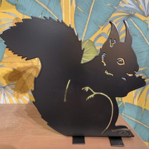 Silhouette écureuil en métal