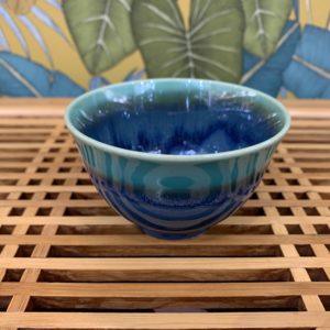 Tasse à thé japonaise turquoise