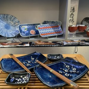 Service à sushi 6 pièces sakura bleu nuit - céramique japonaise