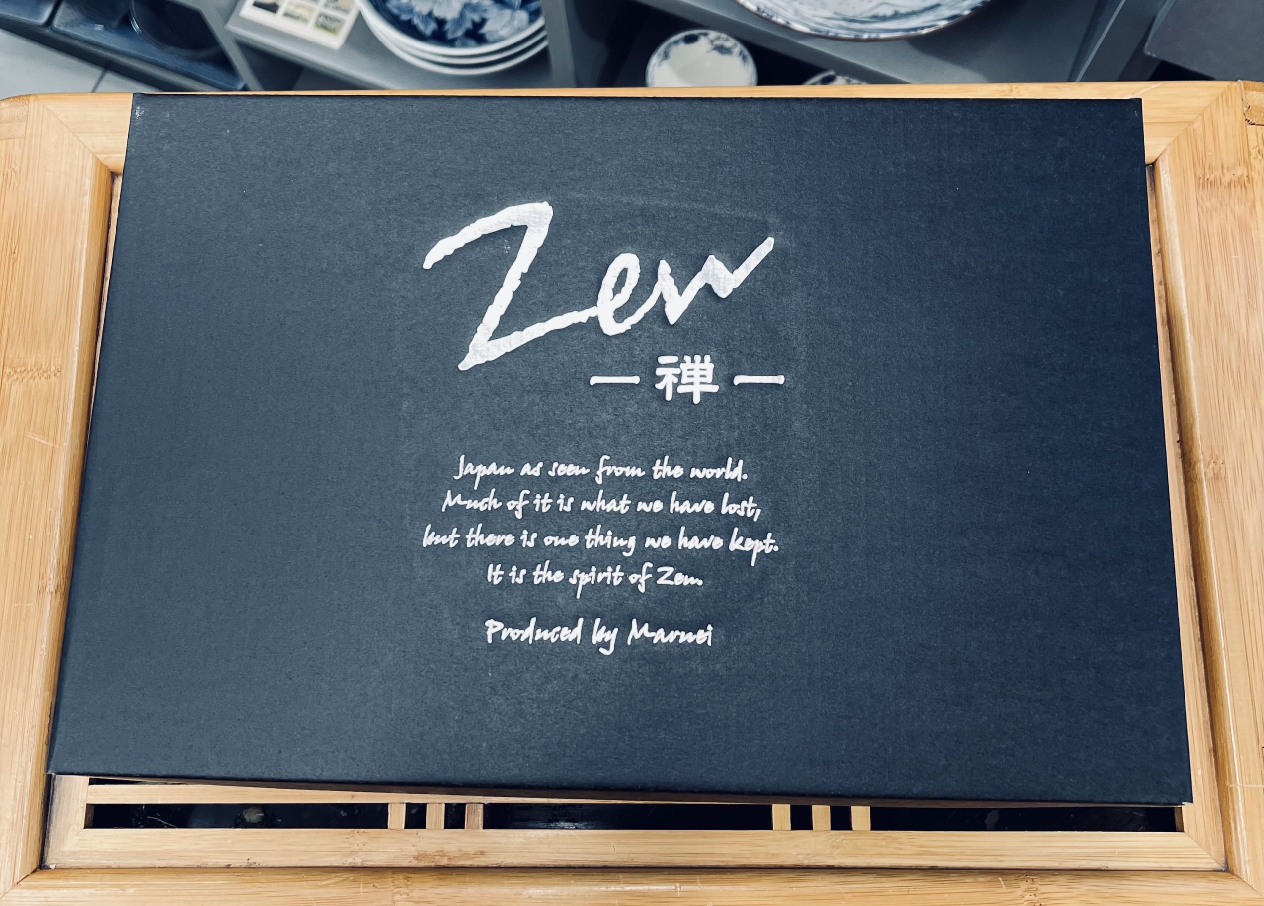 Coffret 5 tasses à thé et café Zen - Porcelaine - Fabrication au Japon